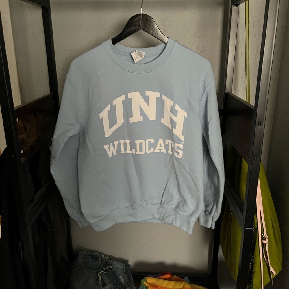 UNH Wildcats Blue Sweatshirt